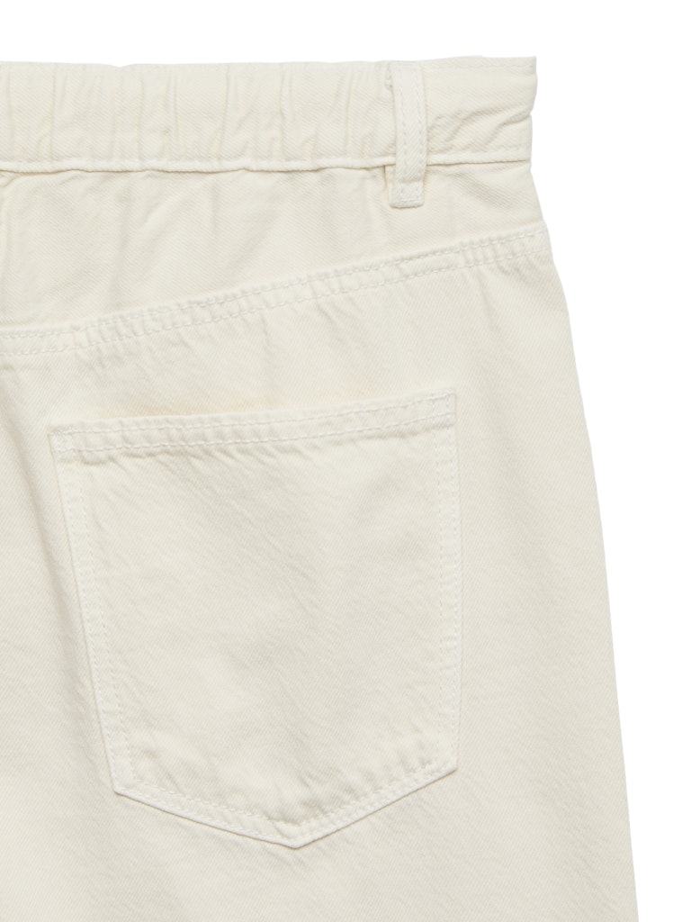 Vmvilla Mr Bermuda Dnm Shorts Mix - Ecru