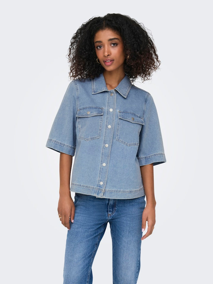 Onlbelle S/s Shirt Dnm Gua Noos - Lichtblauw