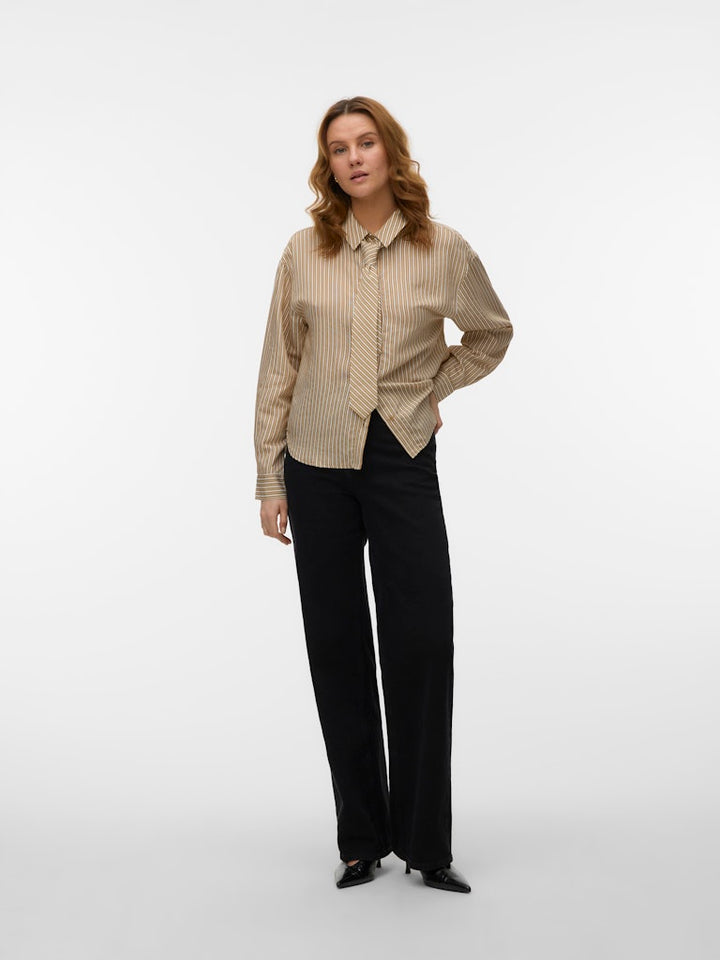 Vmjuliana Ls Tie Detail Shirt Exp - Bruin Dessin