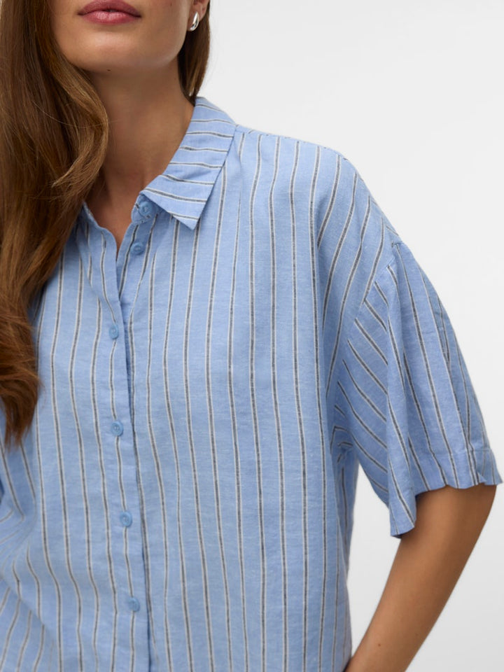 Vmlinn 2/4 Short Shirt Wvn Noos - Blauw Dessin