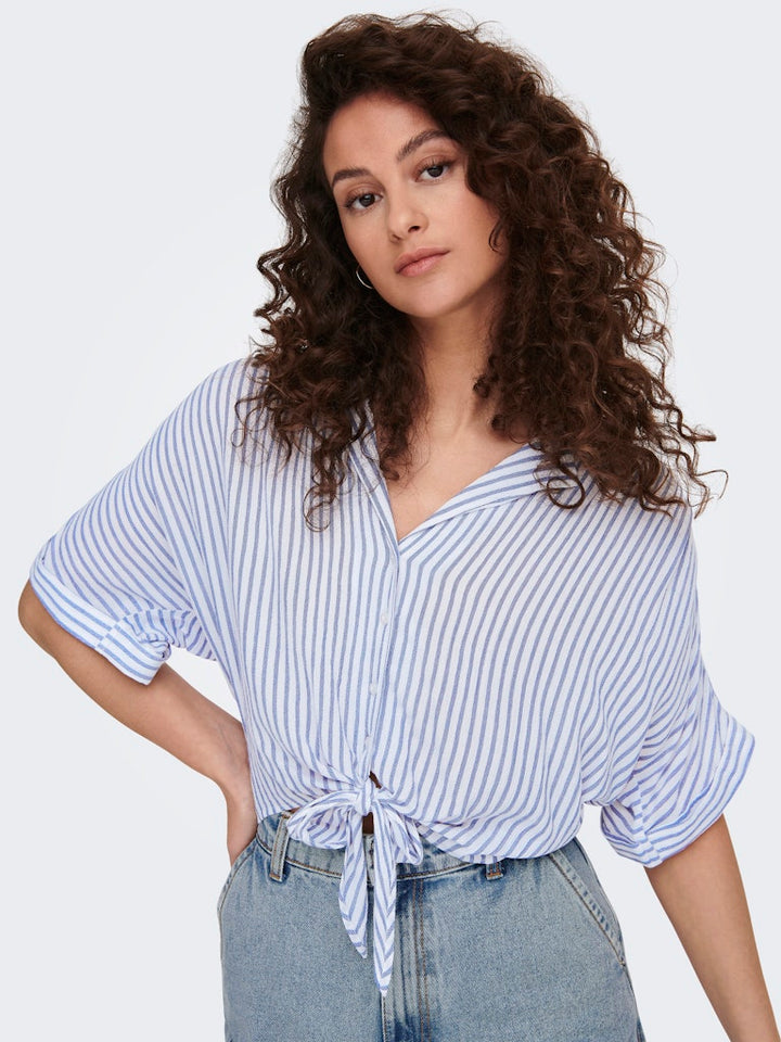 Onlpaula Life S/s Tie Shirt Wvn Noos - Blauw Dessin