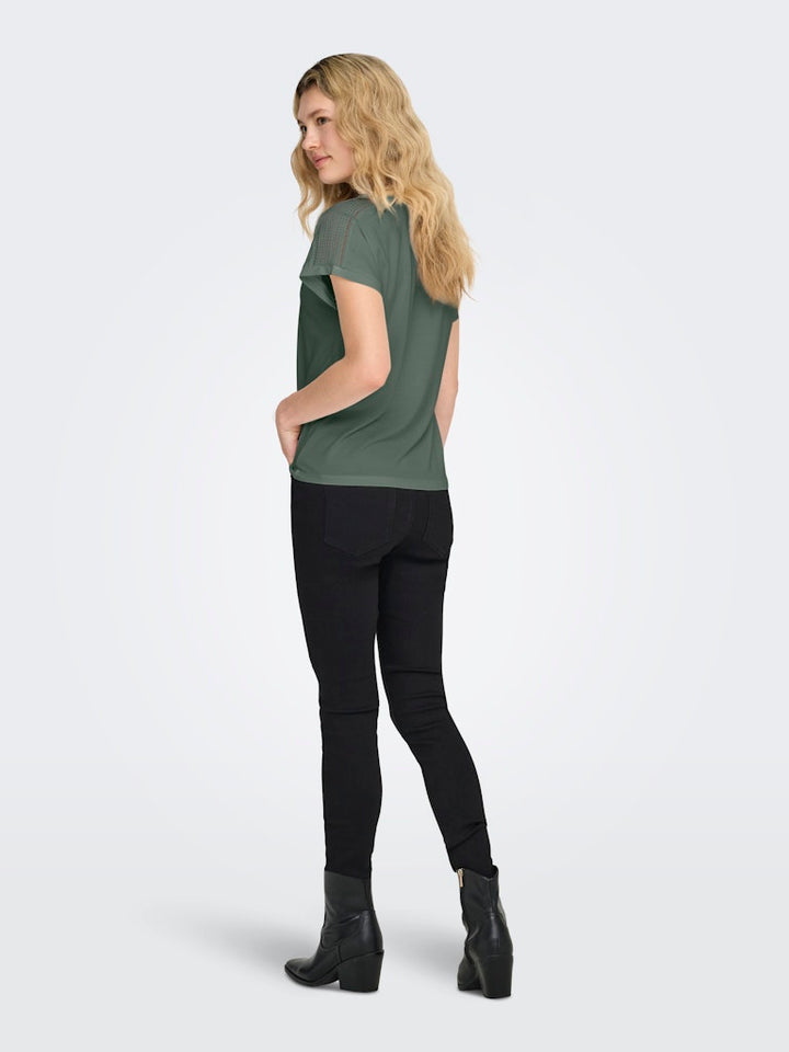 Onlfree Life S/s V-neck Lace Top Jrs - Olijf