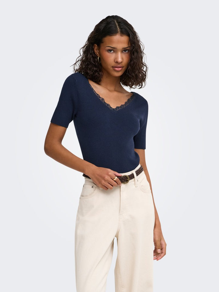 Jdynanna S/s Revers Lace Pullover Knt - Navy