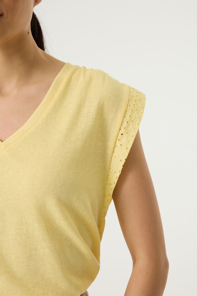 Garcia - Tops - 4381.10.0001 - Geel