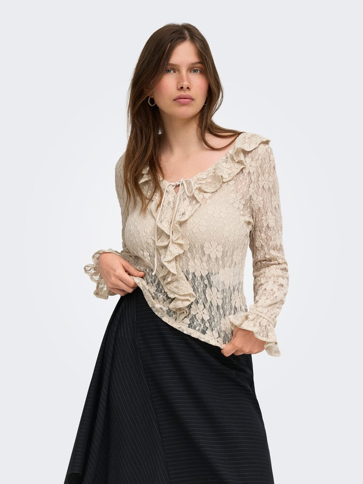 Onlpearlina Ls Ruffle Lace Top Wvn - Ecru
