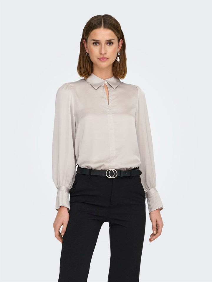 Onlsister Ls Pleat Detail Shirt Wvn - Zand