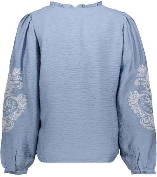 Onlnew Malou L/s Emb Top Wvn Cs - Lichtblauw