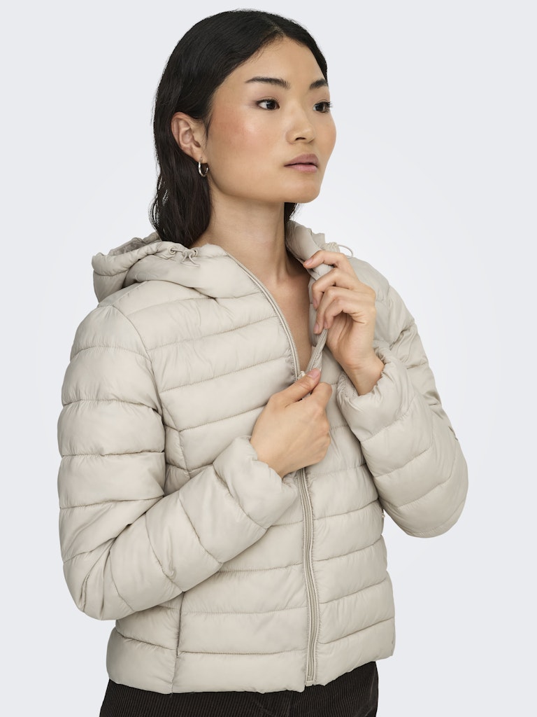 Onltahia Lw Quilted Hood Jkt Noos Otw - Beige